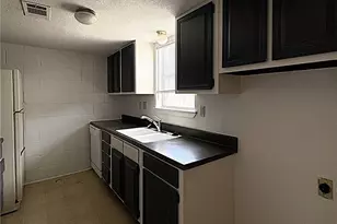 402 S 2nd St, Copperas Cove, TX 76522 - Photo 4