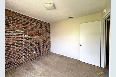 402 S 2nd Street #B, Copperas Cove, TX 76522 - Photo 6