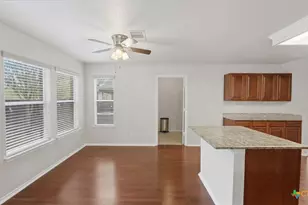 11004 Forest Pass Ct, Live Oak, TX 78233 - Photo 12