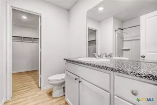 7102 Satellite Wy, San Antonio, TX 78252 - Photo 8