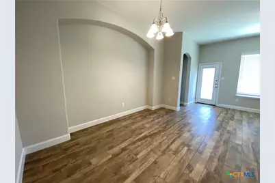 1331 Hillsong Street, New Braunfels, TX 78130 - Photo 6