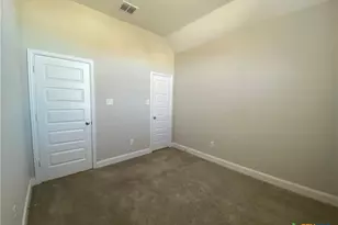 1331 Hillsong St, New Braunfels, TX 78130 - Photo 16