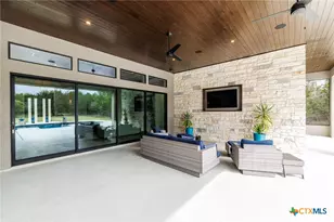 27914 Bogen Rd, New Braunfels, TX 78132 - Photo 34