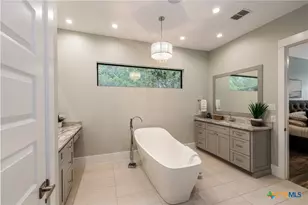 27914 Bogen Rd, New Braunfels, TX 78132 - Photo 24