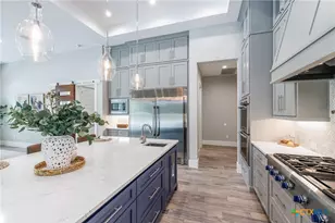 27914 Bogen Rd, New Braunfels, TX 78132 - Photo 10