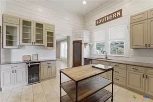 604 St Michael St, Gonzales, TX 78629 - Photo 14