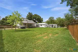 604 St Michael St, Gonzales, TX 78629 - Photo 40