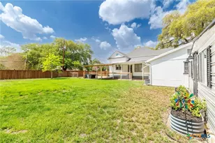 604 St Michael St, Gonzales, TX 78629 - Photo 30