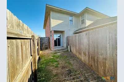 304 Creek Street #D, Copperas Cove, TX 76522 - Photo 8