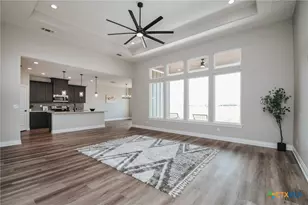 508 Townhall Ln, Victoria, TX 77904 - Photo 4