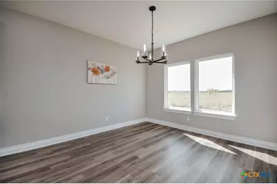 508 Town Hall Lane, Victoria, TX 77904 - Photo 10