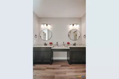 508 Town Hall Lane, Victoria, TX 77904 - Photo 28