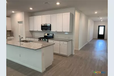 458 Fairy Duster Drive, New Braunfels, TX 78130 - Photo 4