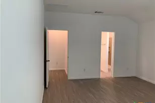 458 Fairy Duster Dr, New Braunfels, TX 78130 - Photo 16