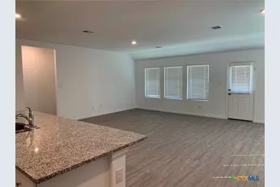 458 Fairy Duster Drive, New Braunfels, TX 78130 - Photo 10