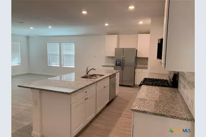 458 Fairy Duster Drive, New Braunfels, TX 78130 - Photo 6