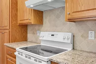 556 Wildwood Trail, Lorena, TX 76655 - Photo 10