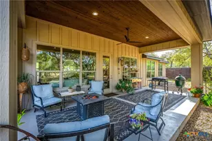 361 Rolling View Ct, Canyon Lake, TX 78133 - Photo 18