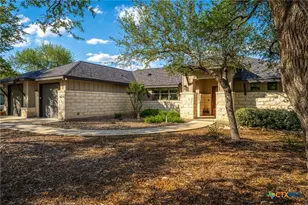 361 Rolling View Ct, Canyon Lake, TX 78133 - Photo 6