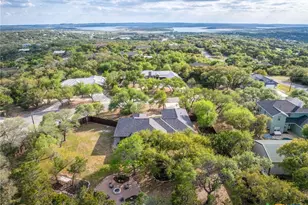 361 Rolling View Ct, Canyon Lake, TX 78133 - Photo 10