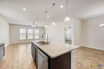 14615 Running Wolf, San Antonio, TX 78245 - Photo 8