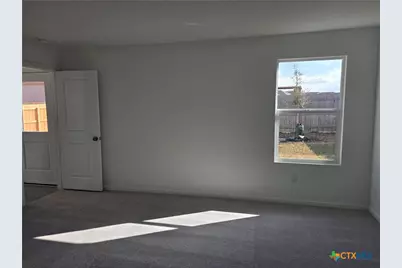 168 Wolf Crest Boulevard, Seguin, TX 78155 - Photo 6