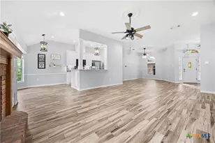 513 Skyline Dr, Copperas Cove, TX 76522 - Photo 4