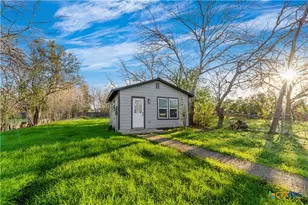 263 S Grape Ave, New Braunfels, TX 78130 - Photo 14