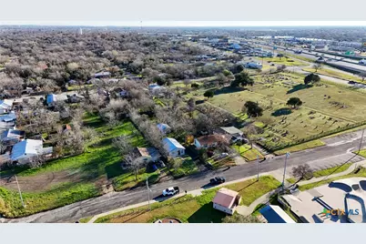 263 S Grape Avenue, New Braunfels, TX 78130 - Photo 8