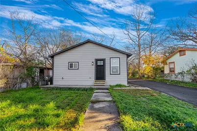 263 S Grape Avenue, New Braunfels, TX 78130 - Photo 12