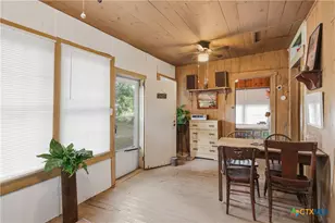 842 Burkett Dr, Seguin, TX 78155 - Photo 16