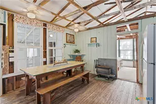 842 Burkett Dr, Seguin, TX 78155 - Photo 8