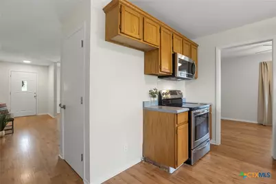 2002 E Young Avenue, Temple, TX 76501 - Photo 18