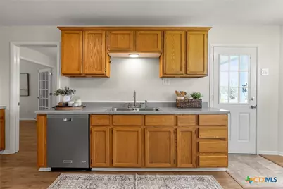 2002 E Young Avenue, Temple, TX 76501 - Photo 16