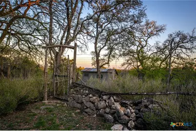 1285 Mission Valley Road, New Braunfels, TX 78132 - Photo 14