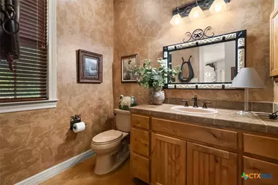 289 Mariposa Loop, New Braunfels, TX 78132 - Photo 12