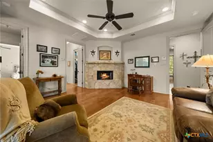 289 Mariposa Loop, New Braunfels, TX 78132 - Photo 18