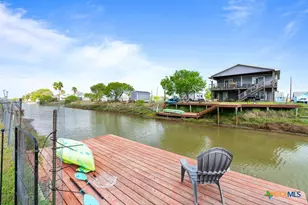 239 Allen M Parks, Rockport, TX 78382 - Photo 4