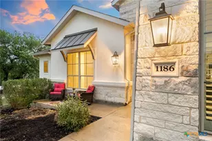 1186 Diretto Dr, New Braunfels, TX 78132 - Photo 2