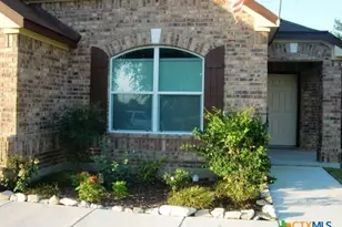 1509 Cap Ridge Peak, New Braunfels, TX 78130 - Photo 2