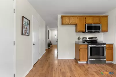 2002 E Young Avenue, Temple, TX 76501 - Photo 16