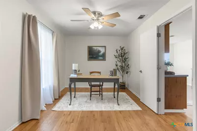 2002 E Young Avenue, Temple, TX 76501 - Photo 18