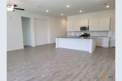 1233 Fox Wing Way, New Braunfels, TX 78132 - Photo 16