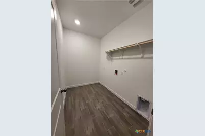 1233 Fox Wing Way, New Braunfels, TX 78132 - Photo 8