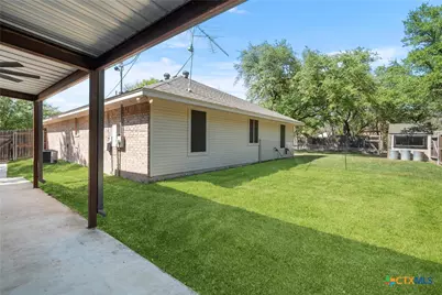 8 Hawthorn Court, Belton, TX 76513 - Photo 24