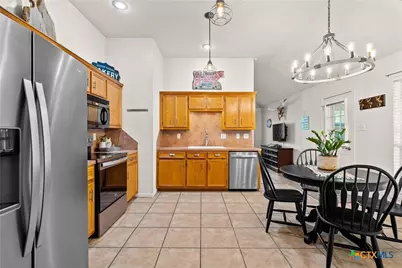 8 Hawthorn Court, Belton, TX 76513 - Photo 6