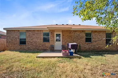 1815 Liberty Hill Drive, Belton, TX 76513 - Photo 32