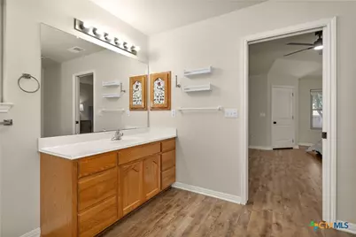 1906 Round Table, New Braunfels, TX 78130 - Photo 24