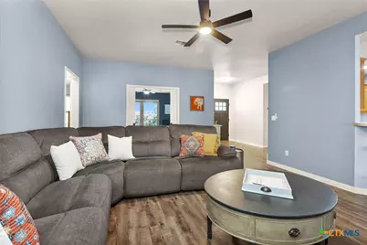 1906 Round Table, New Braunfels, TX 78130 - Photo 10