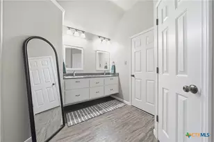 8713 Oakbend Cove, Temple, TX 76502 - Photo 14